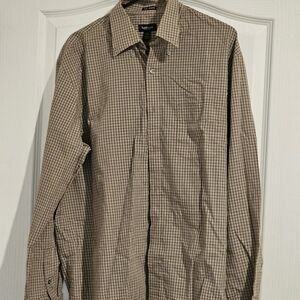 Van Heusen Men's Brown Checkered Button Down Shirt